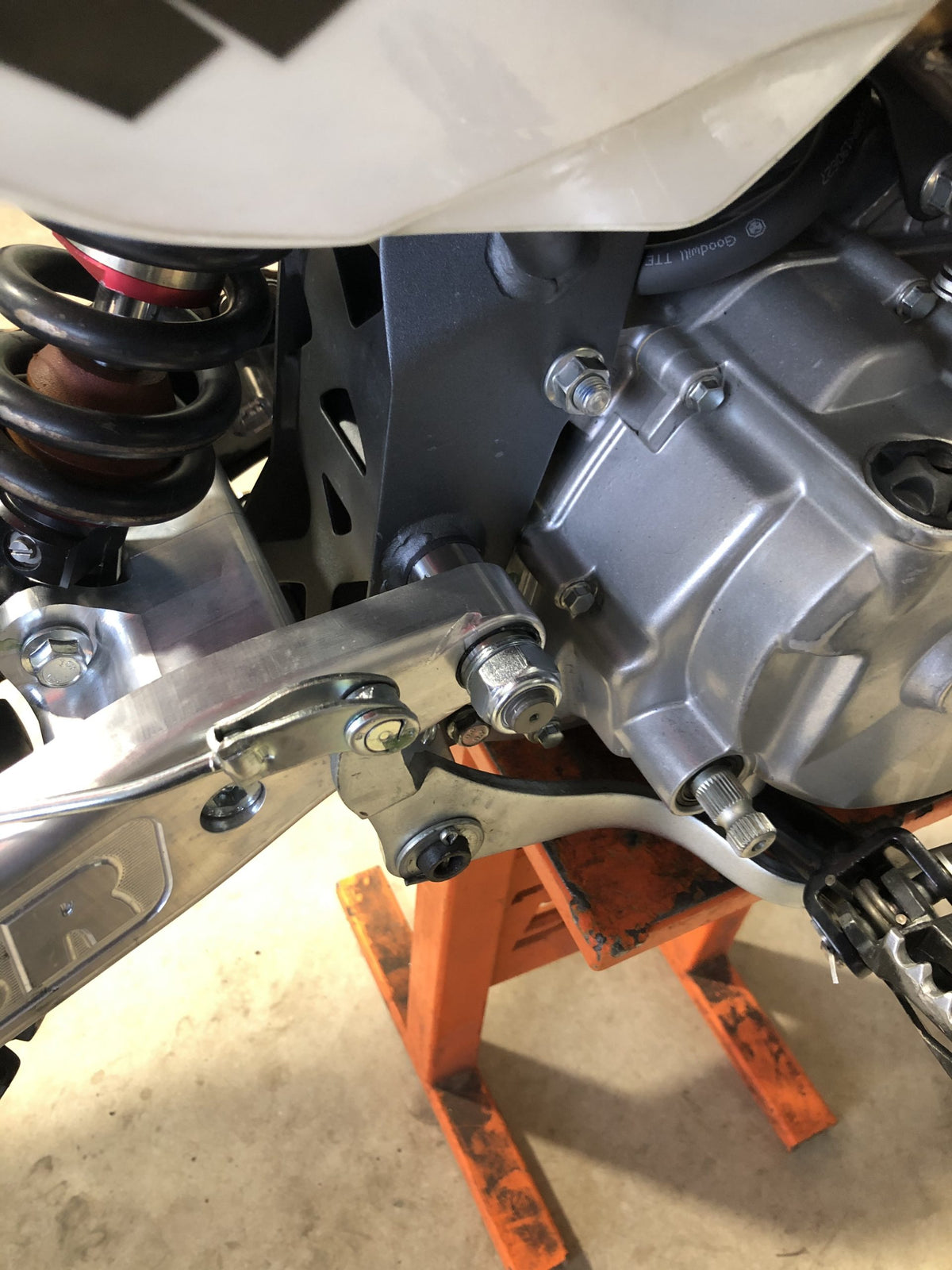MB-MX HD Swingarm Pivot System for BBR Procomp/Stockcomp - CRF110 - Factory Minibikes