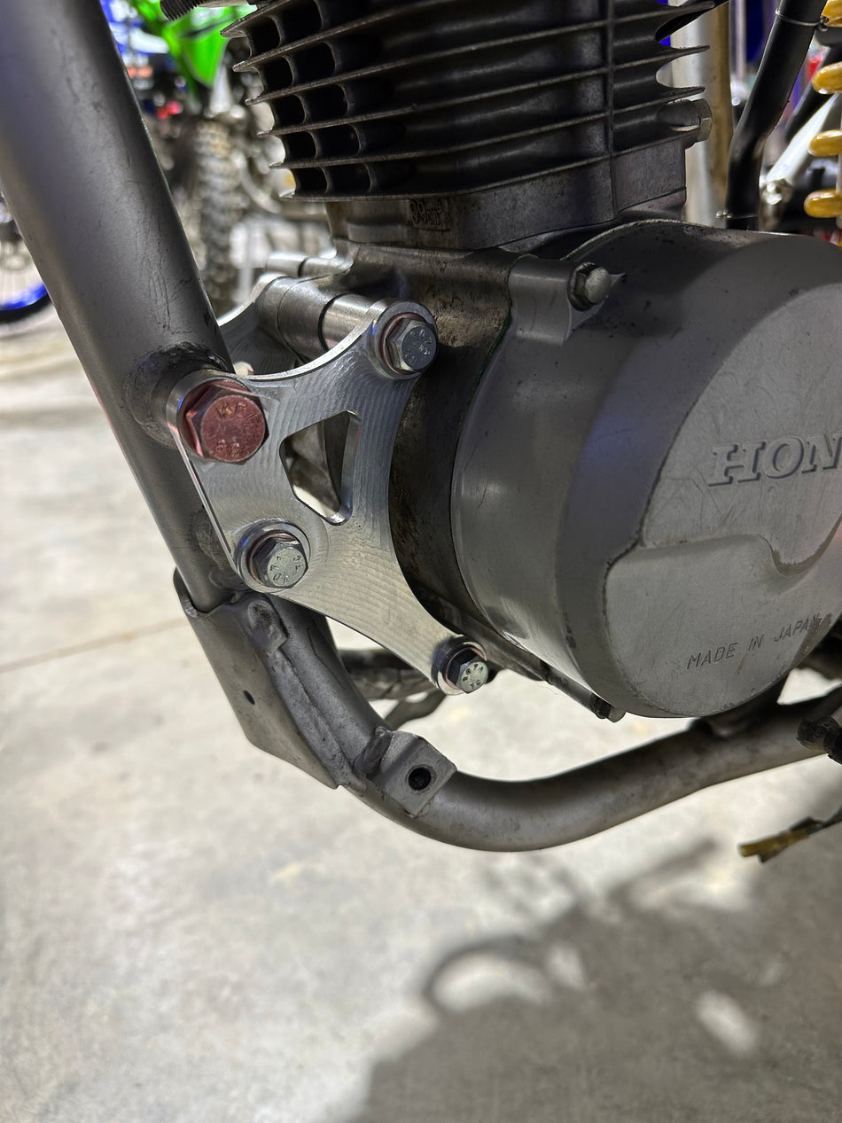 DFMX XR/CRF100 Engine Mount Conversion Brackets for the CRF150R Chassis - Factory Minibikes