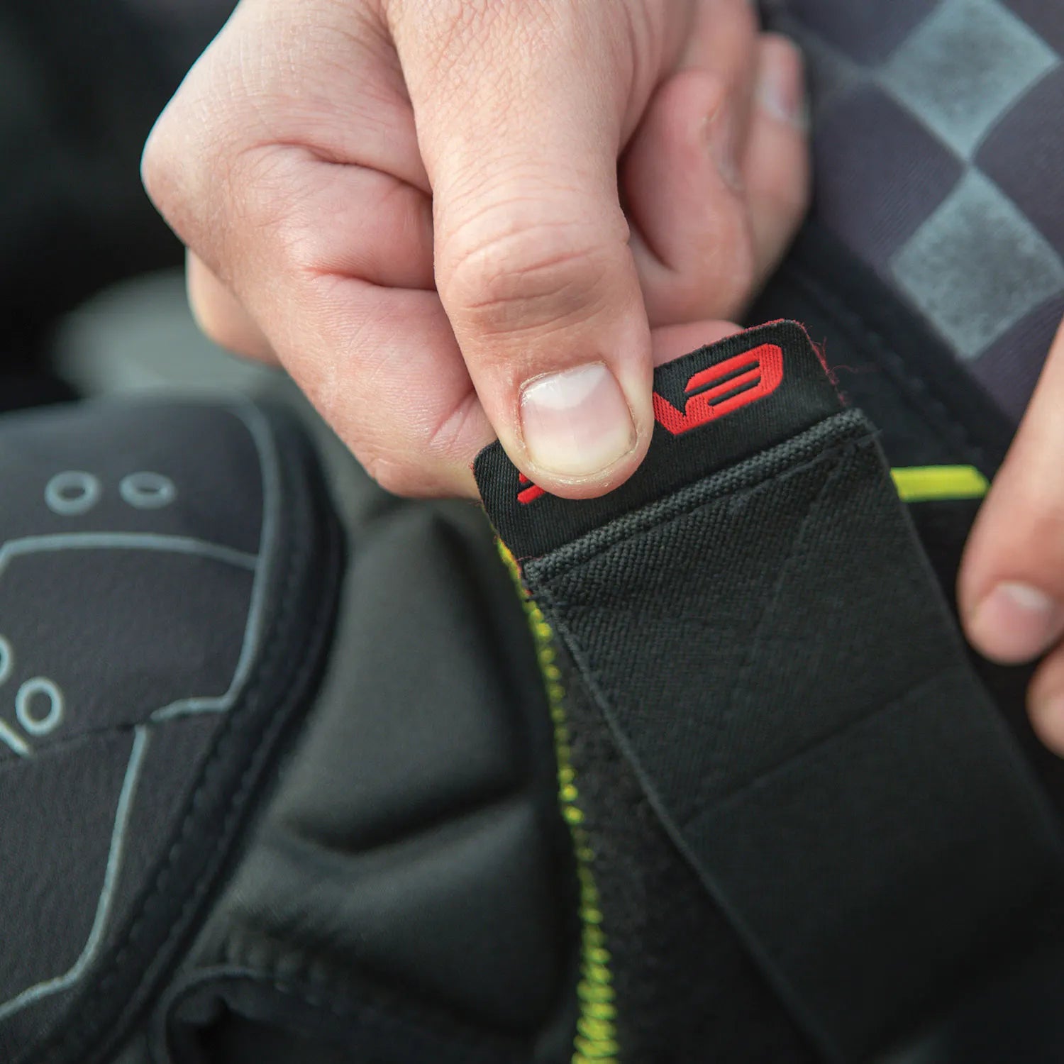 TP199 Knee Guards Black/Hi-Vis - Factory Minibikes